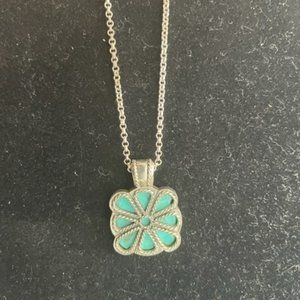 Vintage Sterling Silver necklace with turquoise stone